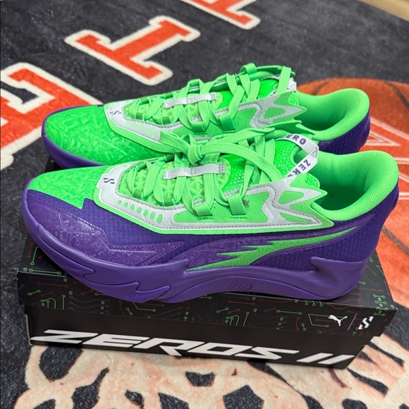 Puma Neon Green and Deep Purple Sneakers - Picture 4 of 6